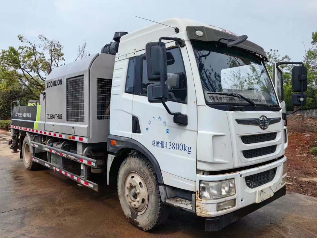 Sell 18 - Year Truck - Mounted Concrete Pump Truck at an Affordable Price
