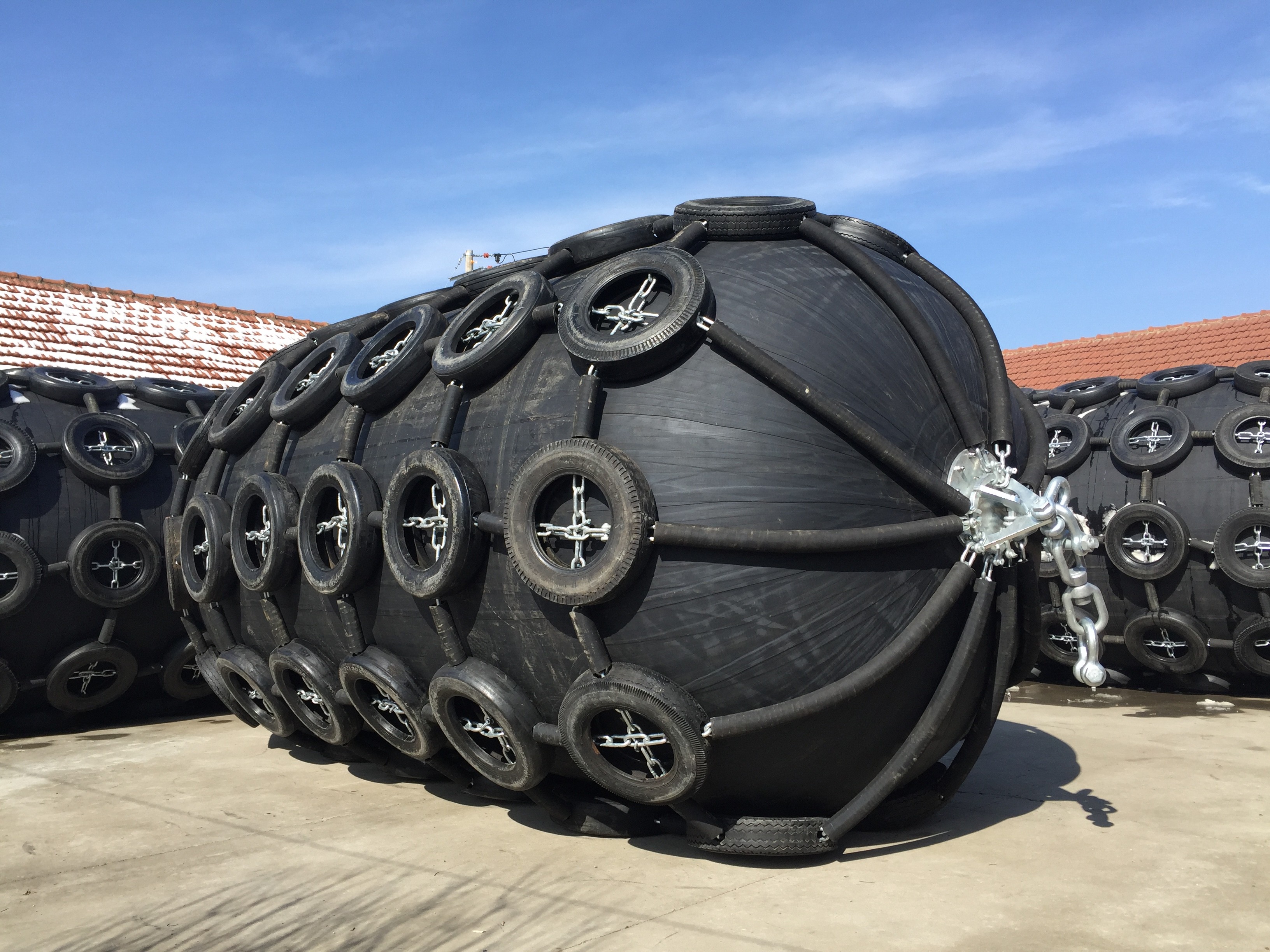 ISO17357 Inflation Marine Rubber Fender 50KPA