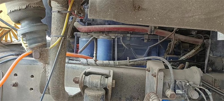 Single Row Left Steering Used Shacman Truck Tractor F3000
