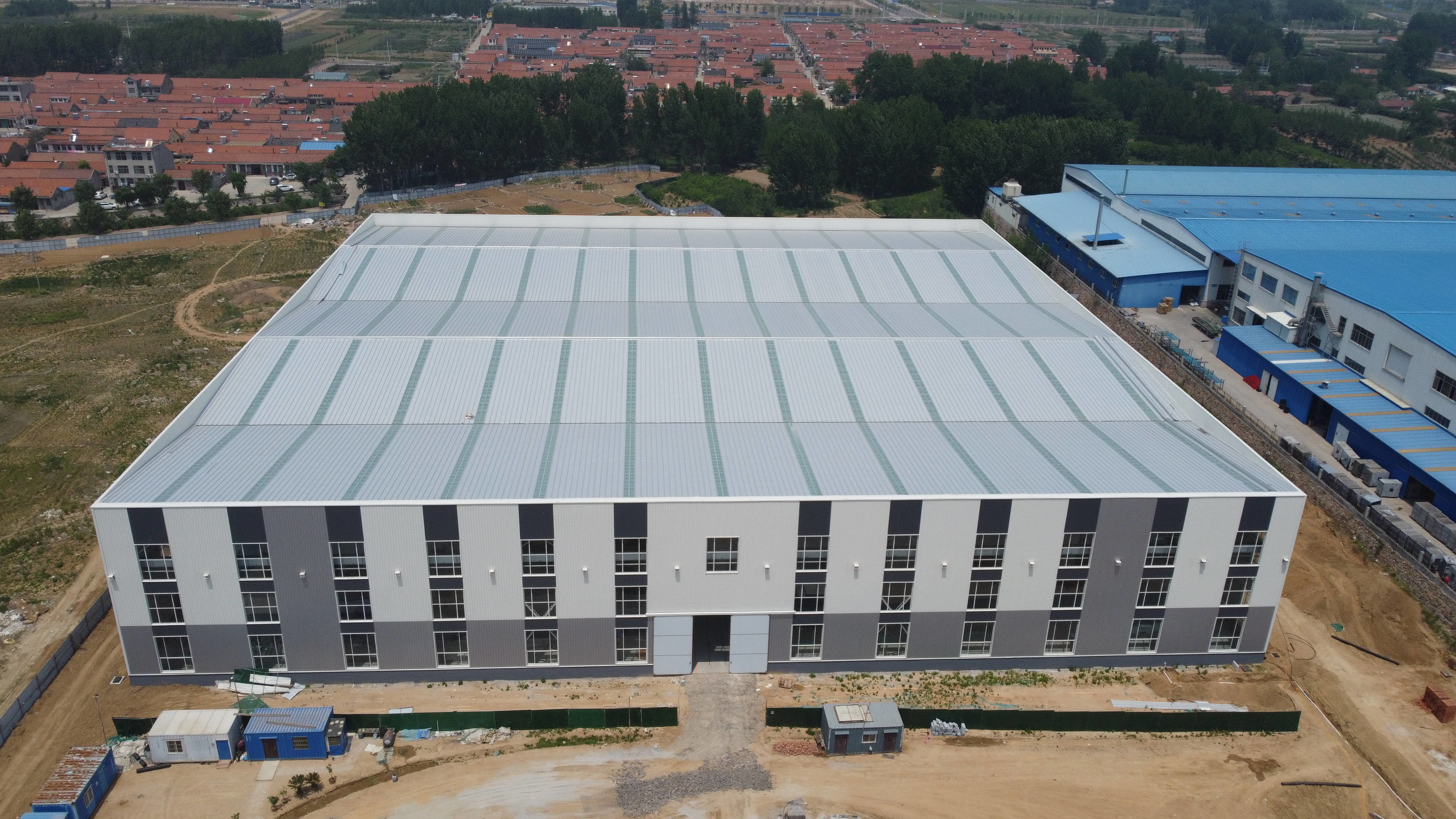 Prefabricated Light Metal Factory Building Steel Frame Construction Building Prefab Building Warehouse