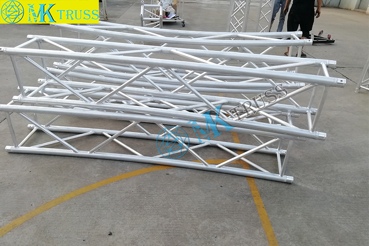 Customizable Design F34 Aluminum Stage Square Spigot Truss Totem for Moving Head Stand