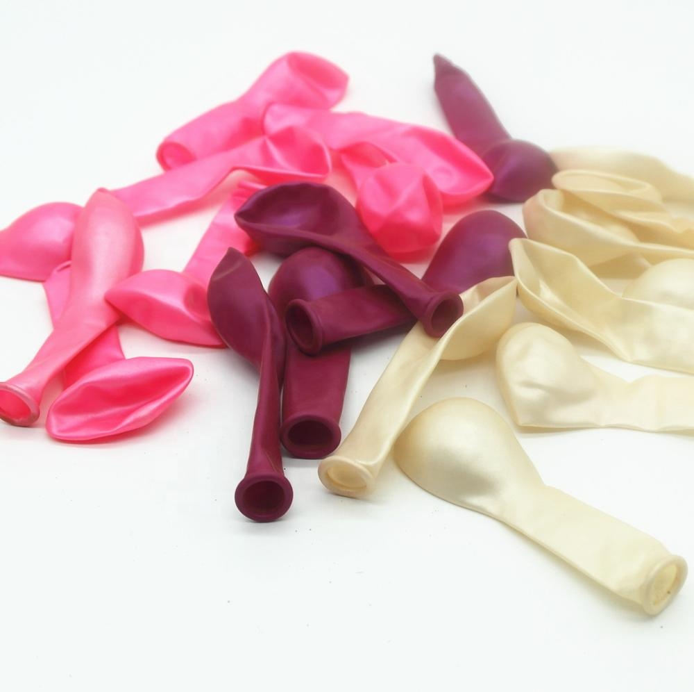 Foil helium balloon with latex confetti balloon