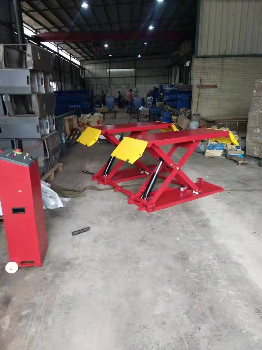 Workshop Car Lifting Equipment Movable With Min. Height 110mm