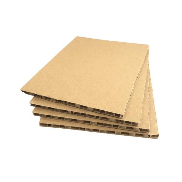 Three Layers Corrugated Board B Slot Size Thickness 2.5-3mm Cardboard Any Size