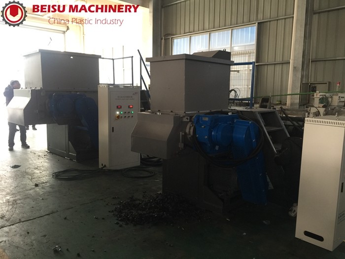 Solid Structure Single Shaft Shredder Machine 320mm - 630mm Rotated Diameter
