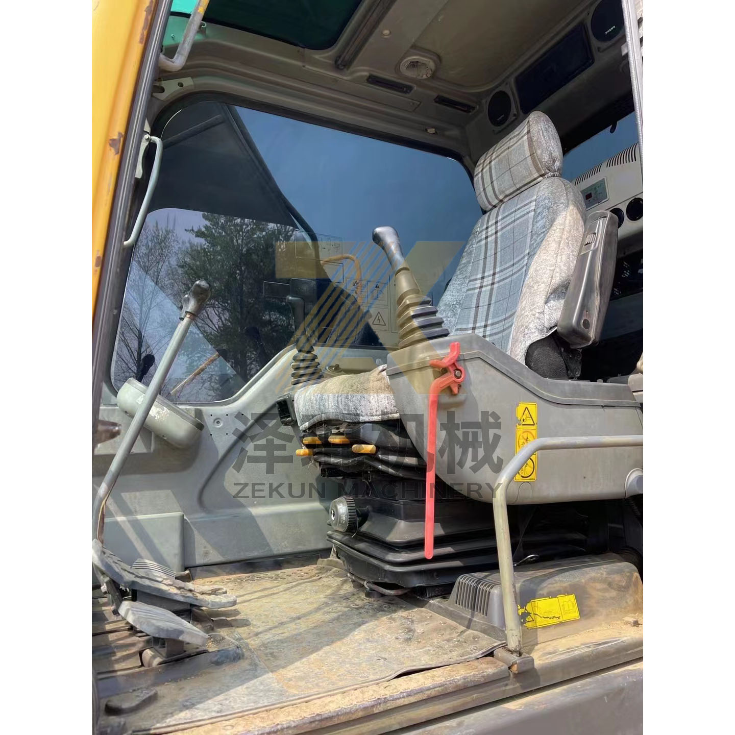 Volvo EC210BLC 240BLC 290BLC Crawler Excavator with 1.1 m3 Bucket Capacity and 123 KW