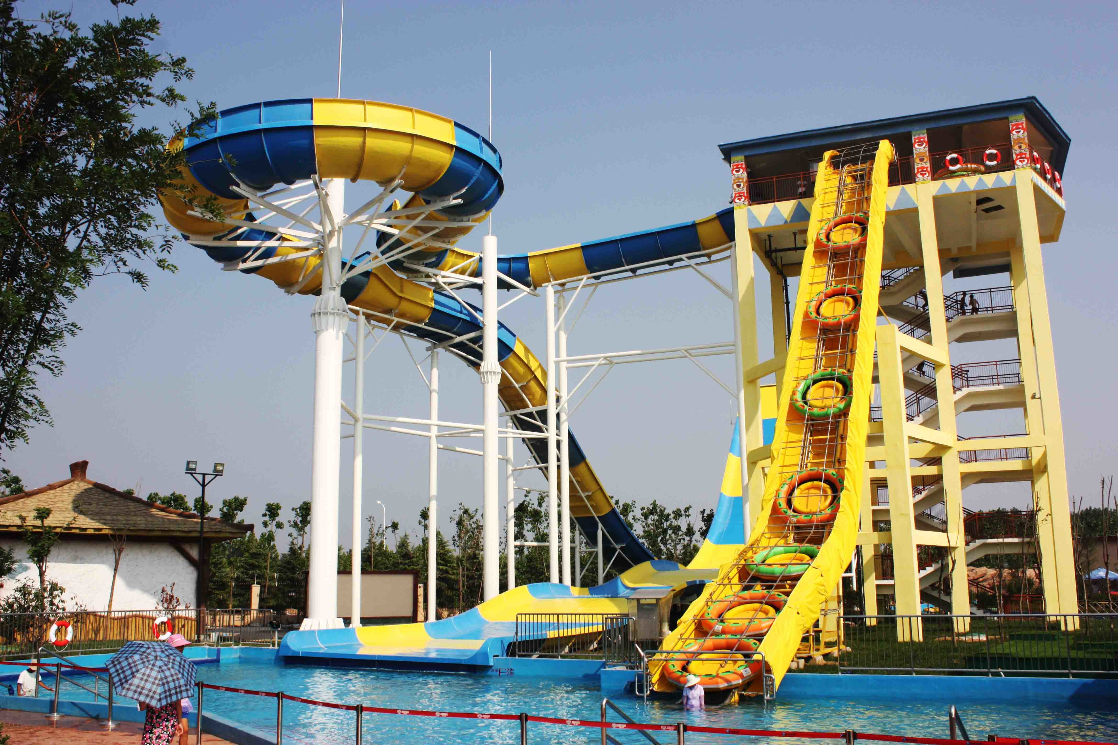 Fiberglass Aqua Park Equipment , Giant Boomerang Water Slide For Resort