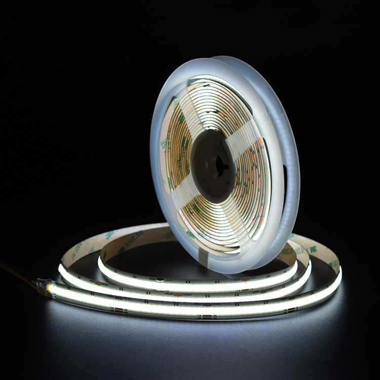 High Brightness 180° Wide Beam Angle 640LEDs/M Spotless CCT Tunable COB Strip Lights
