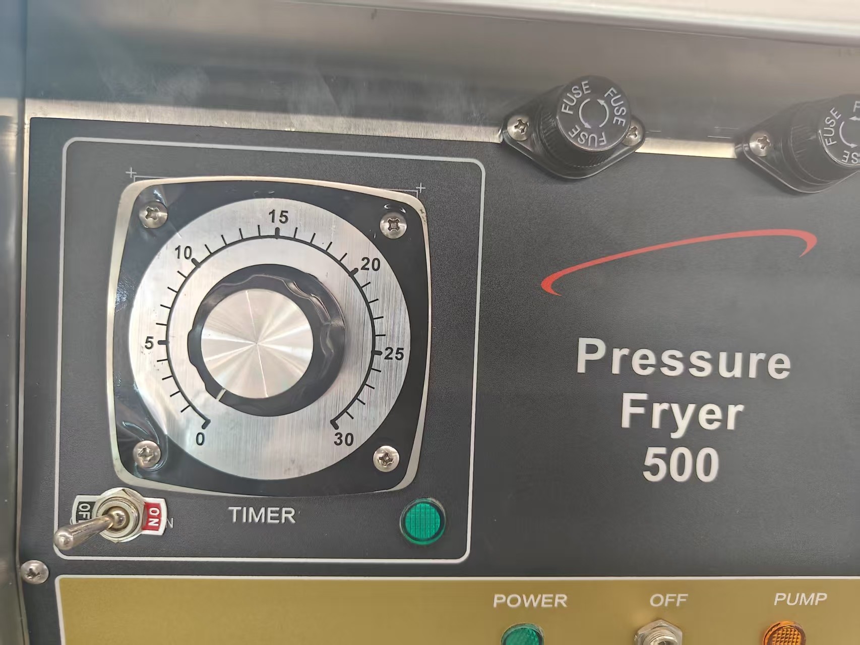 Mechanical Panel 304 SUS Gas Heating Chicken Pressure Fryer With Oil Filtration
