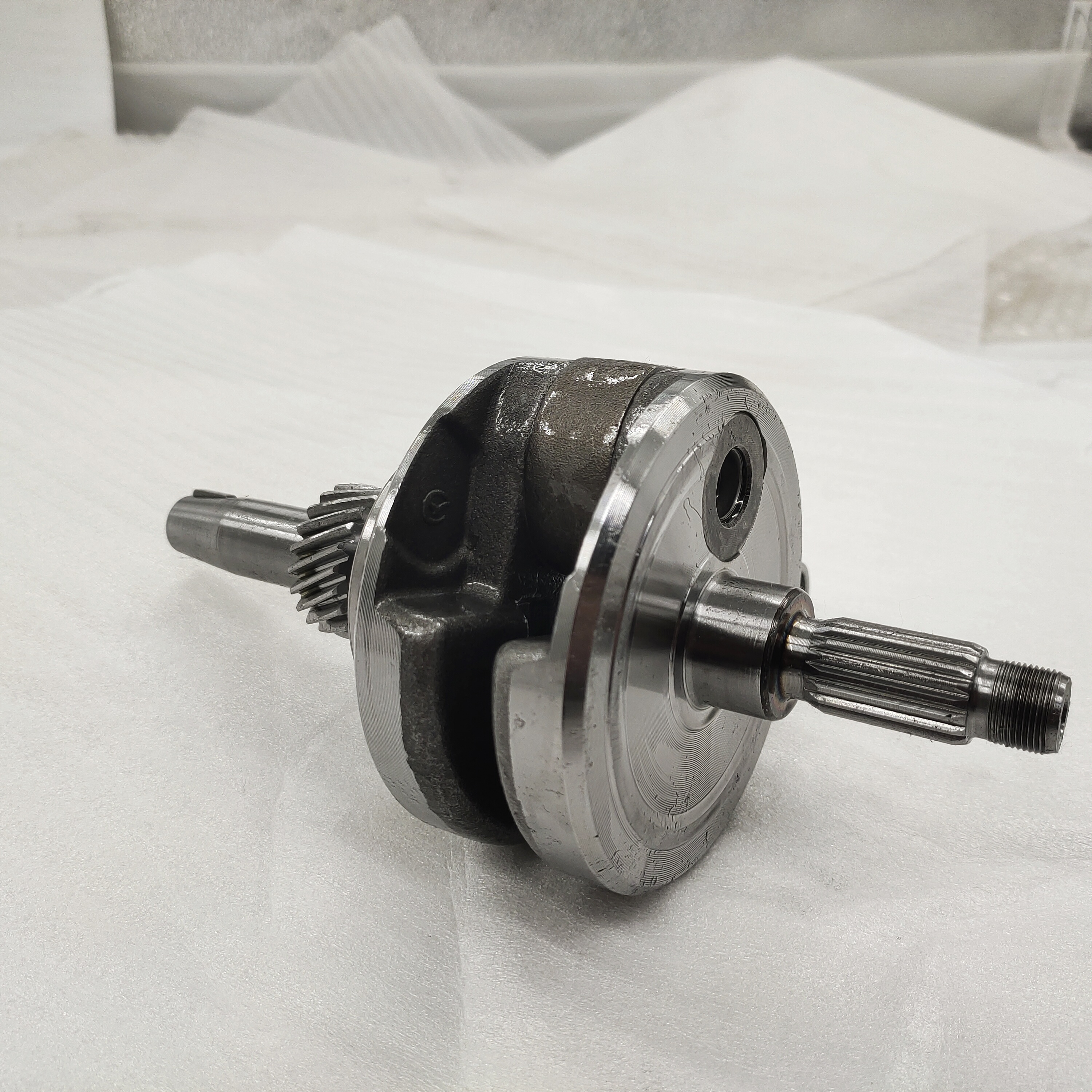LIFAN 250cc water-cooled engine assembly crankshaft for global tricycle spare parts