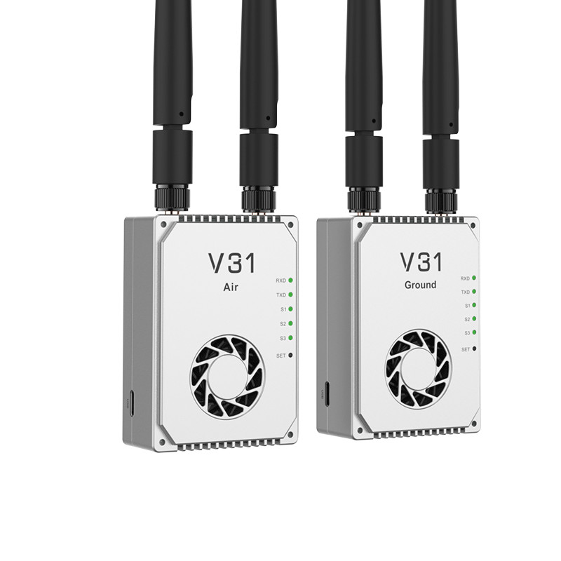 V31D20 is a lightweight video&data link that can transmit up to 20 km, has two frequencies and consumes only 2W of power