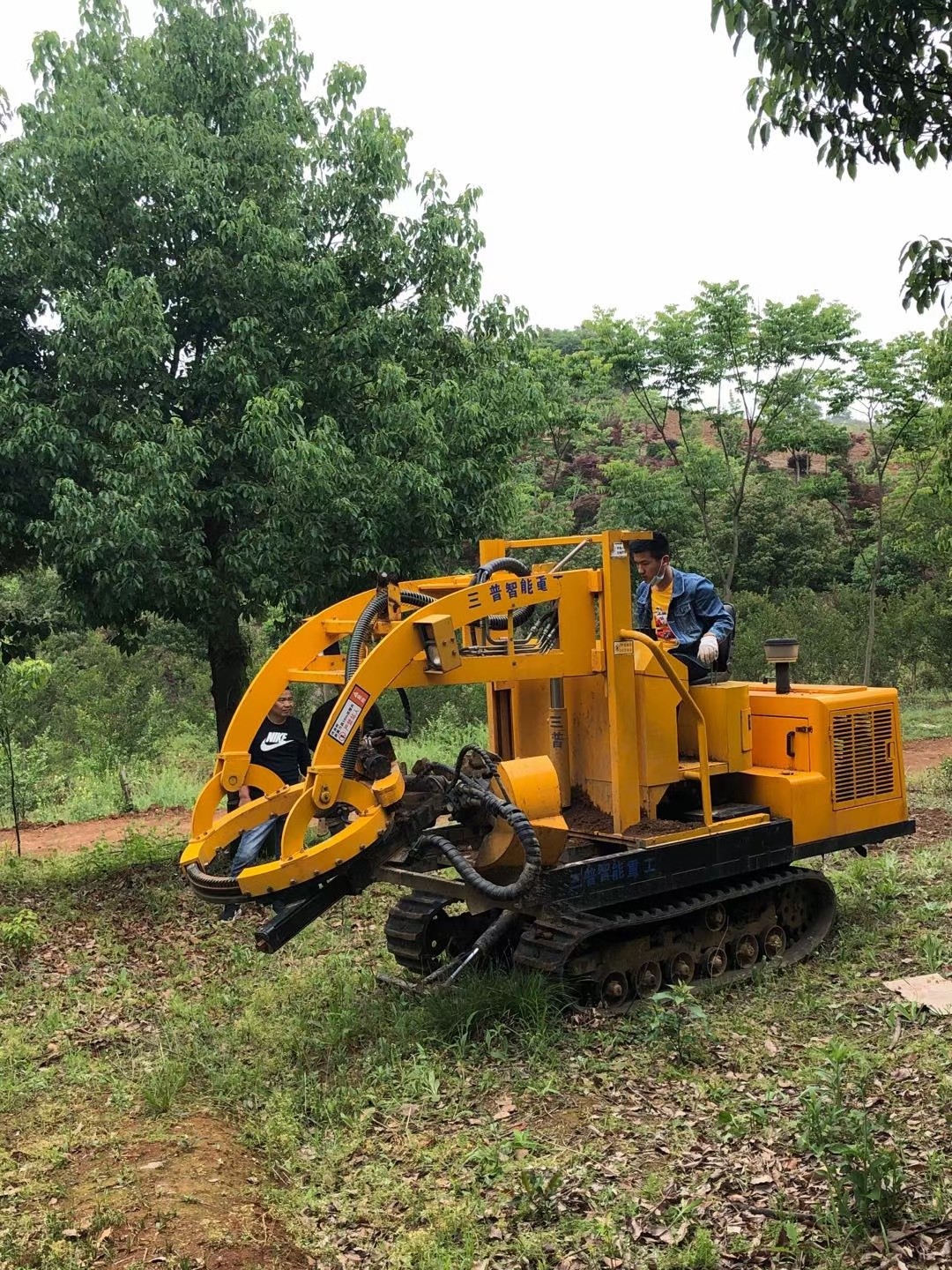 tree mover machine price manufacturer address how much money, tree digging machine moving tree machine manufacturer