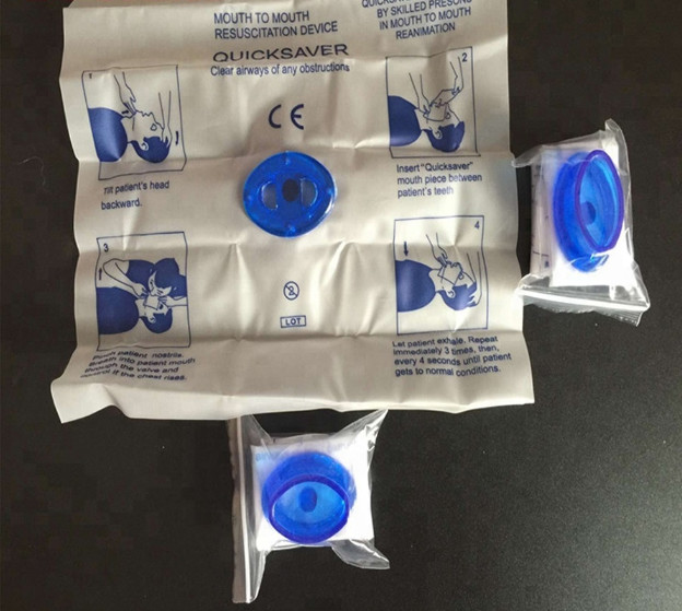 Emergency CPR Resuscitation Face Breathing Mask with One-way Valve Mouth to Mouth