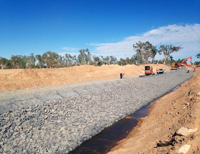 Plastic Coated 10x12cm BWG17 Gabion Wall Mesh