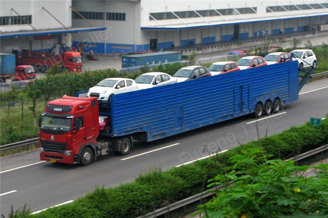 Vehicle Transport Enclosed Semi Trailer , 8-12 Sets Car Carrier Semi Trailer