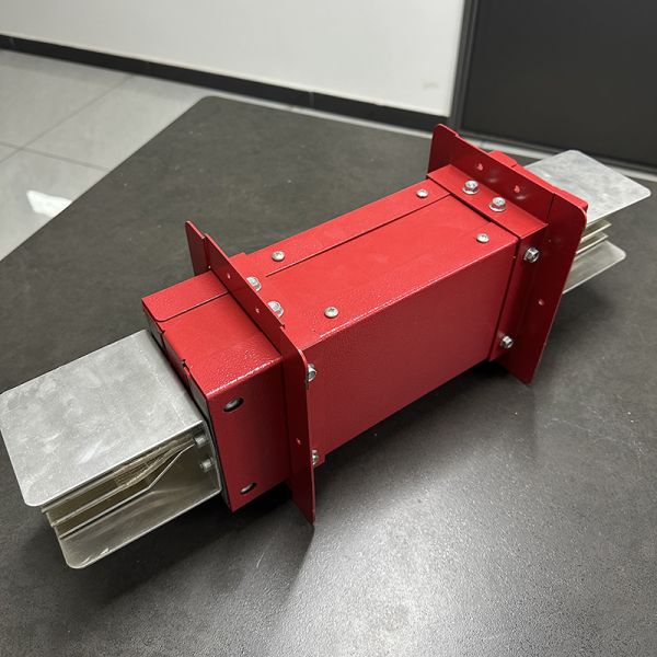 Quality Intensive Compact Busway Enclosure Fire Resistant Aluminium Alloy Copper Busbar for sale