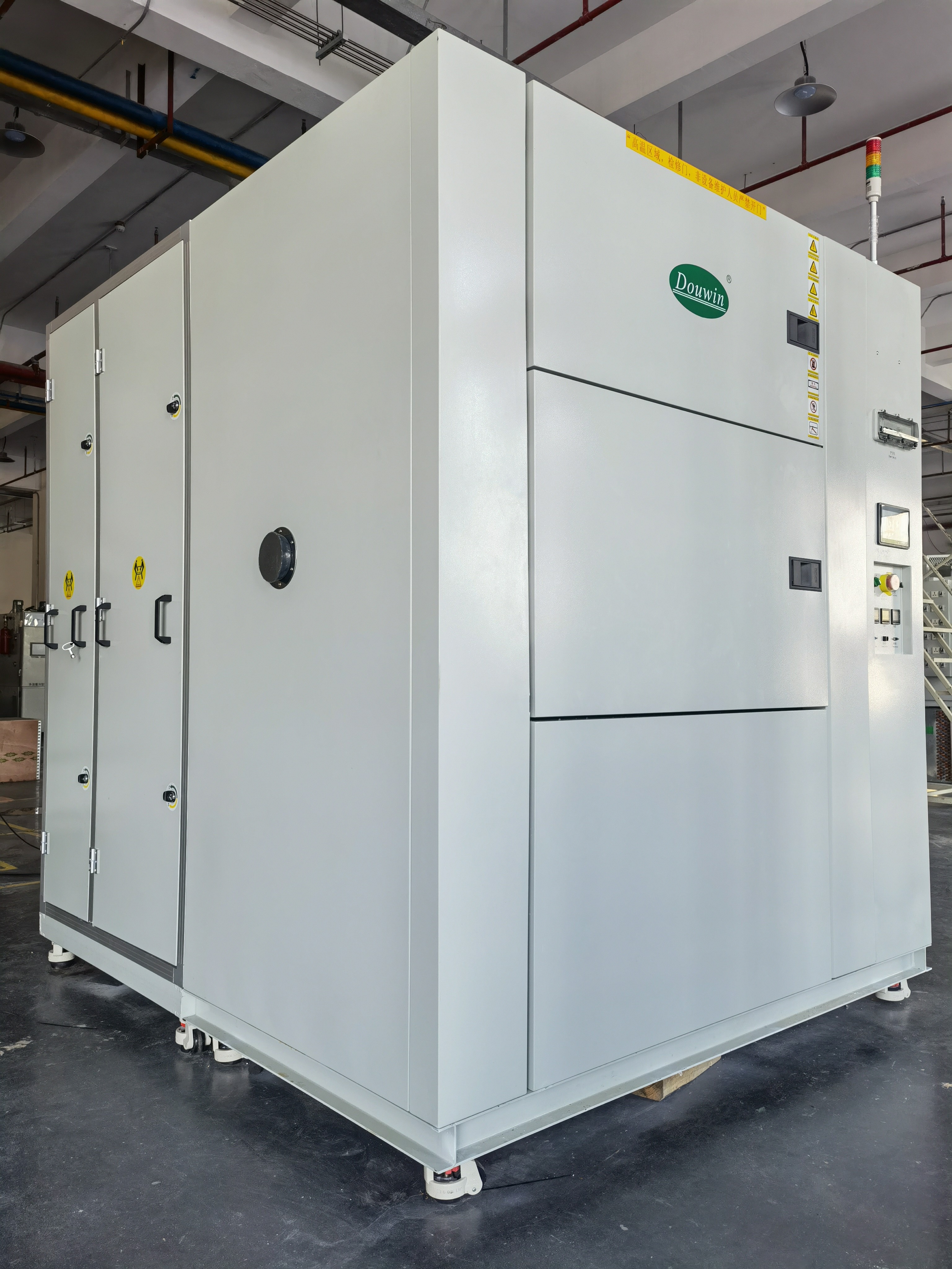 Douwin 300L Thermal Shock Test Machine Two Zone Available 7KG