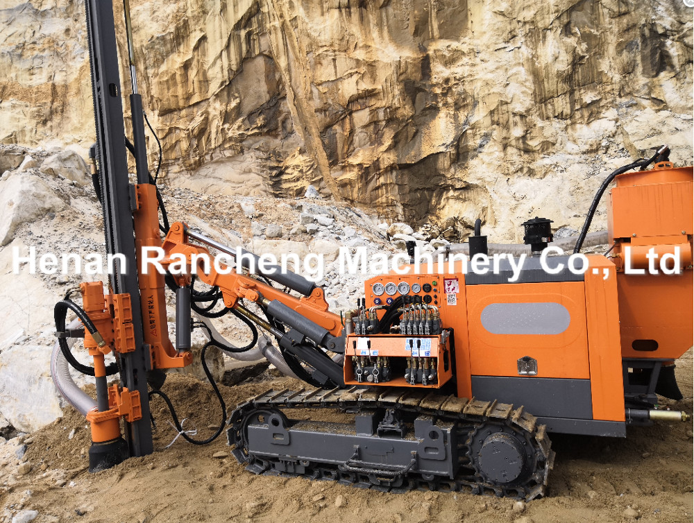 22m Depth Hydraulic Integrated DTH Drilling Rig Machine 264HP Diesel Engine