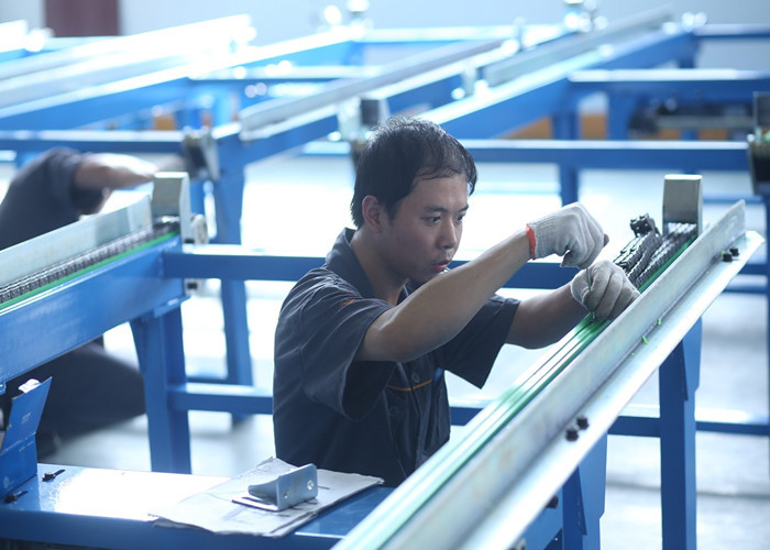 SEW Motor Curve Roller Conveyor 0.75 - 1.5 KW Palletizing In Packing Lines