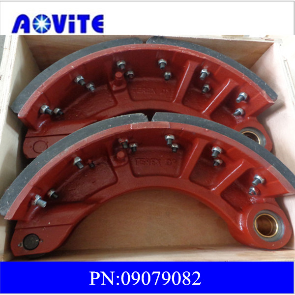 Terex brake shoes 09079082 &09079084