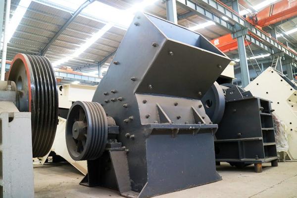 Mini Mobile Diesel Hammer Crusher Machine Portable Salt Rock Limestone Gold Ore