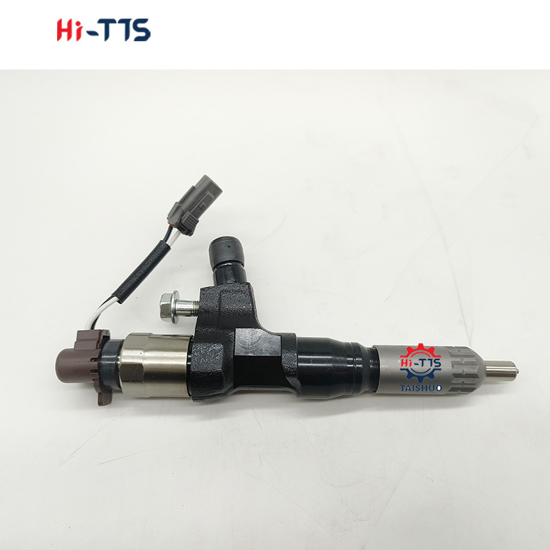 High Quality Diesel Injector 095000-6353 For J05E J06 Engine