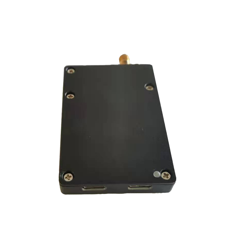 12V DC Lightweight Bodyworn COFDM Video Transmitter AHD Wireless Audio Video Sender 200mW High Resolution 1080p 60fps