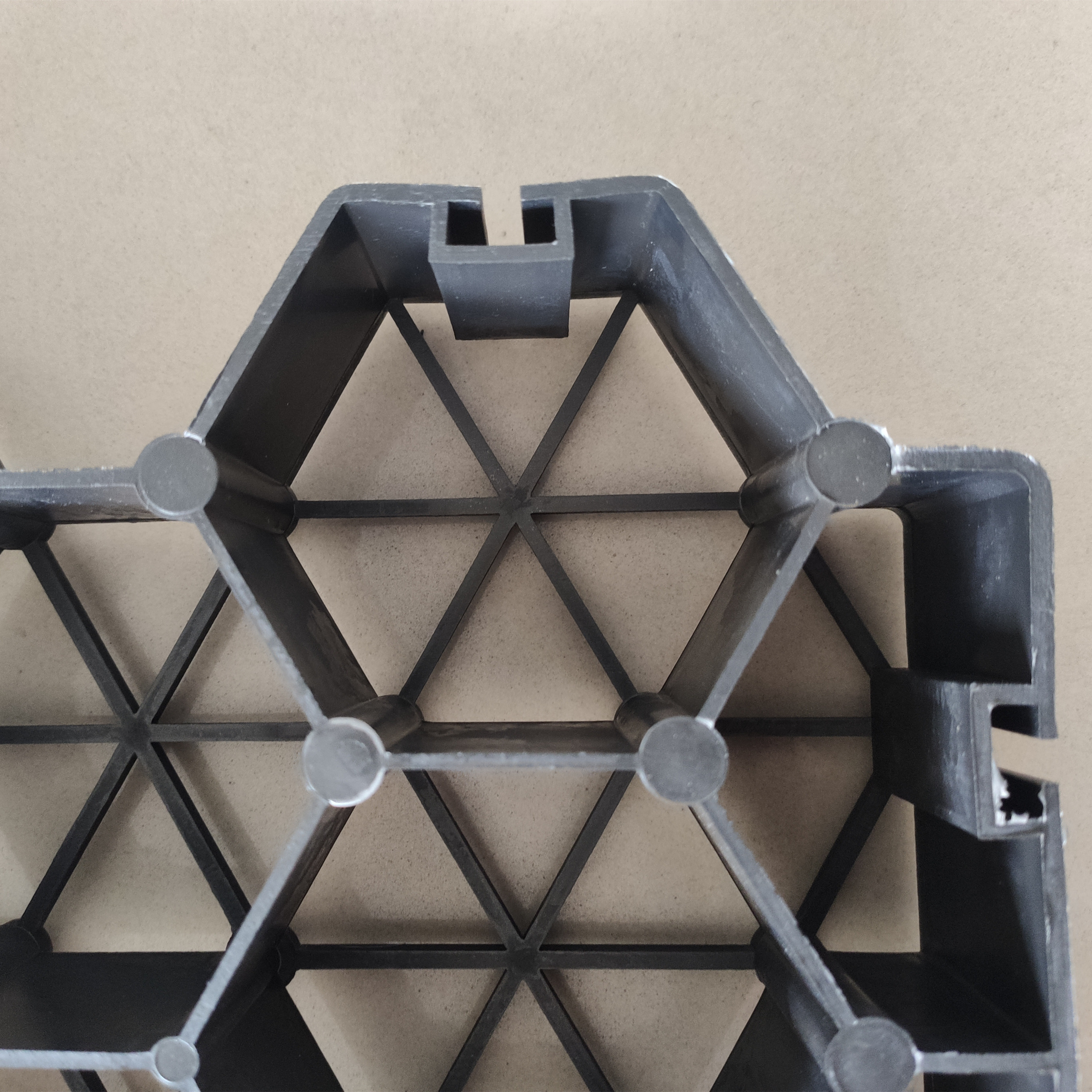 500*500*50 Grass Plastic Paver Grid for Long-Lasting and Sustainable Parking Solutions