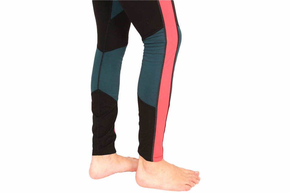 Stretchable Color Blocking Ladies Yoga Outfits 76% Nylon 24% Spandex
