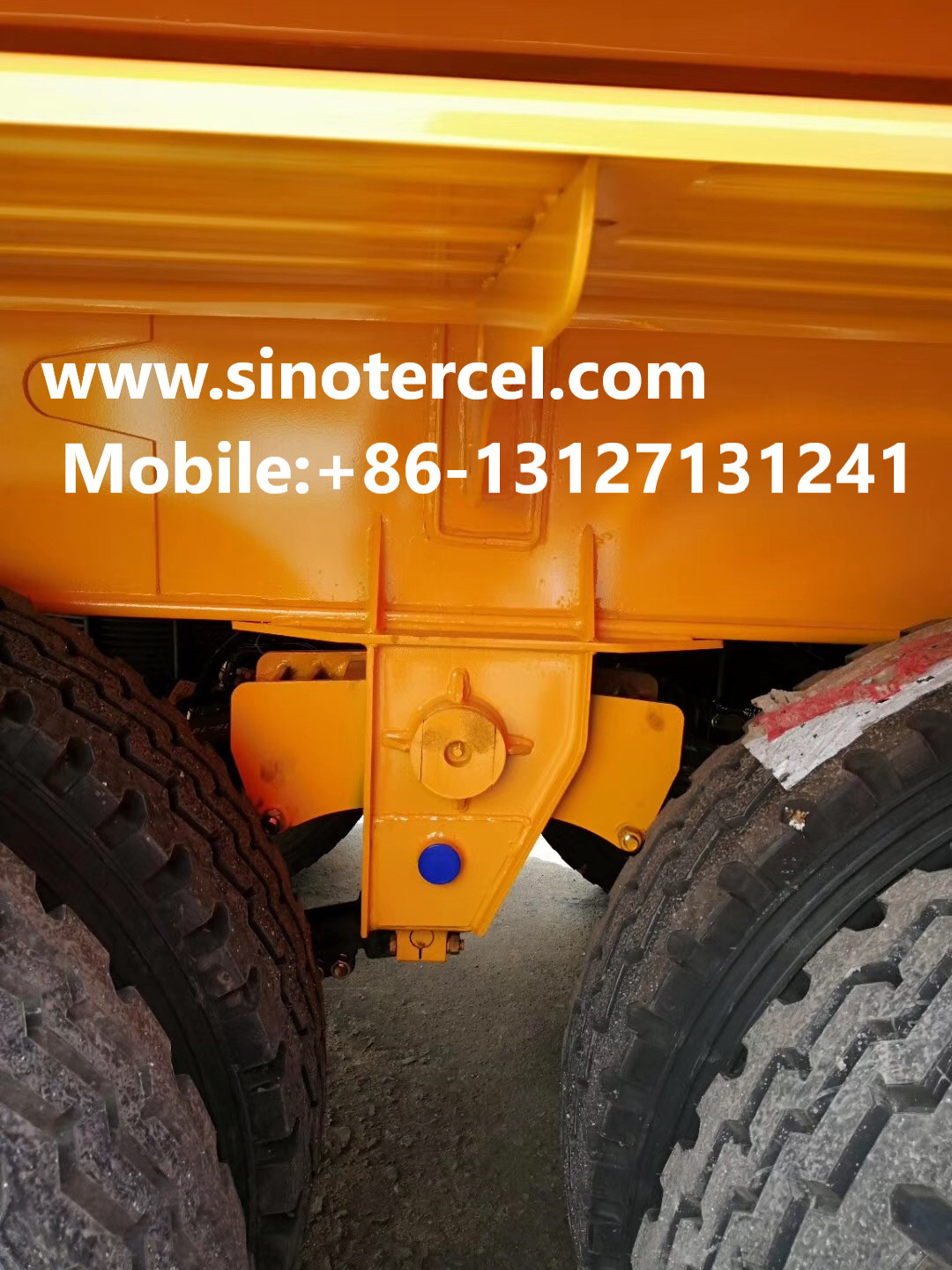 Loading Unloading Box Cargo Semi Trailer 53 Ft 3 Axles 40-60Tons Red