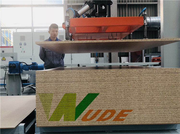 Furniture Short Cycle Lamination Line PLC Control For MDF And Particle Board