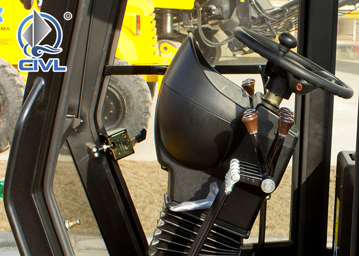 135HP Small Motor Grader with Ripper and Blade With Cummins Engine , Rated Speed 100 / 2200kw/rpm