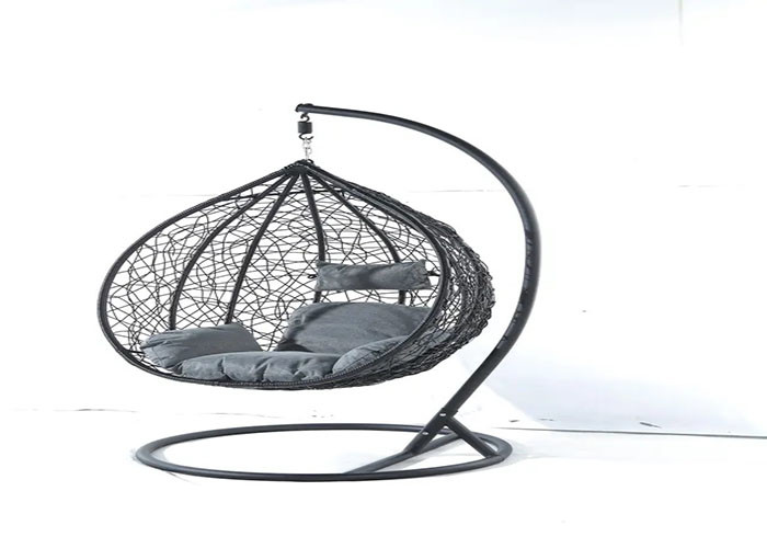 Outdoor Furniture Hanging Chair Garden Swings PE Rattan Egg Chair With Cushion