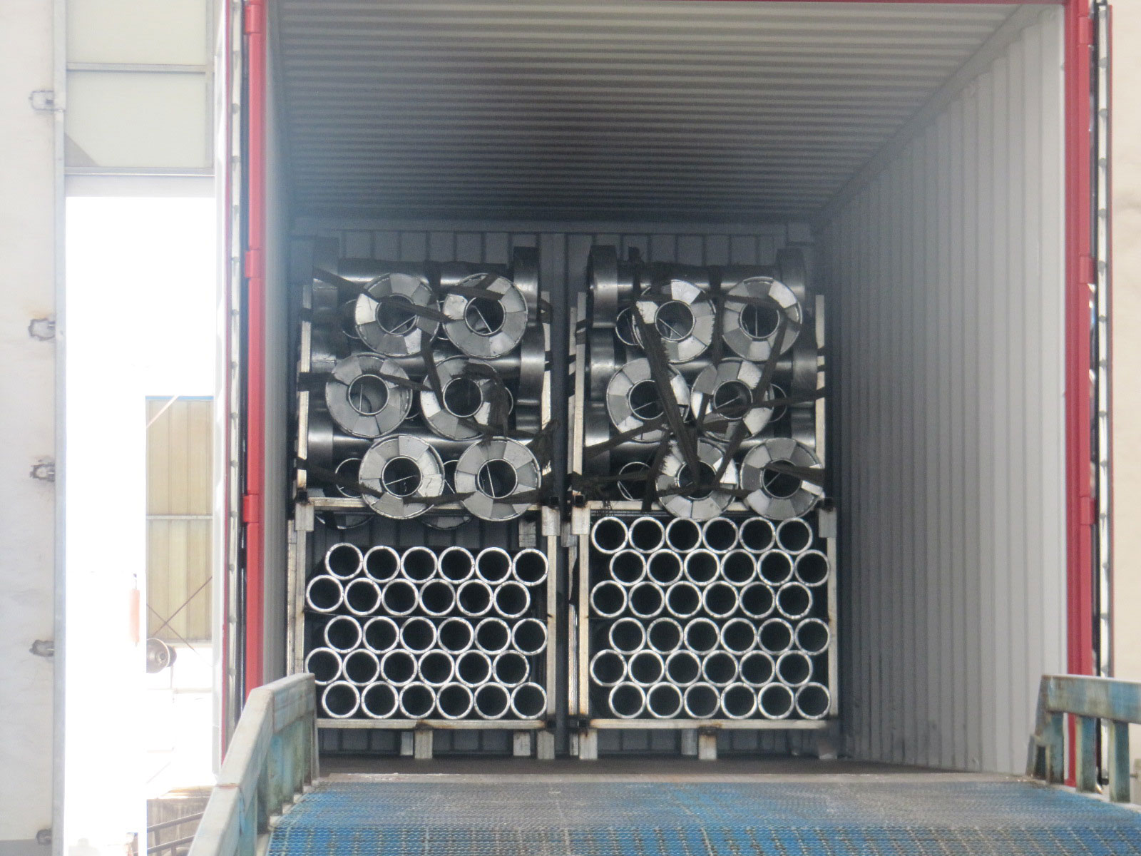 Polygn Steel Electric Pole Galvanized Transmisson Steel Pole