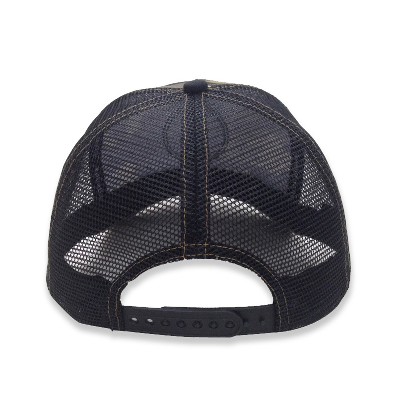 Custom Logo Camo Mesh Trucker Caps Unisex 6 Panel OEM ODM