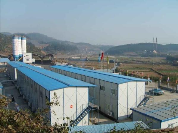 Low Cost Steel Structure Prefab Sandwich Panel House Construction Camp For