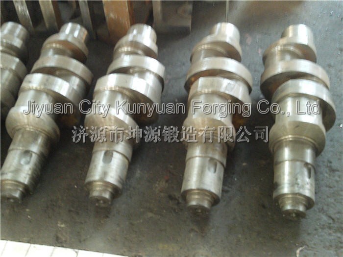 Custom Single Cylinder / 4 Cylinder Crankshaft Forging In Diesel Engine UT TEST