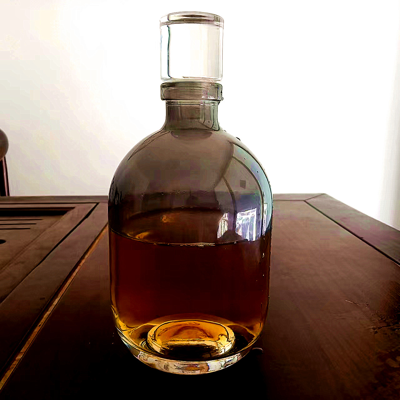 Glass Collar Round 500ml Vodka Bottle for Customized Production and Sale