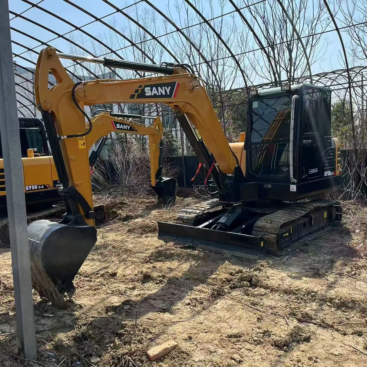 New Arrivel SANY 55C Used Crawler Excavator With Rubbler Bolck Secondhand 5 Ton Mini Digger