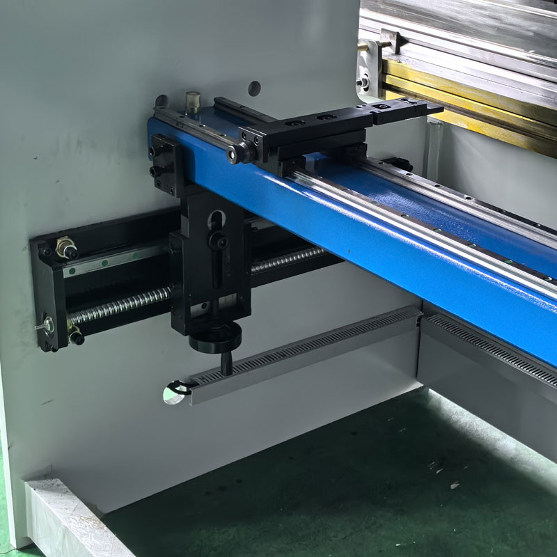 40Tons 3200mm CNC TP10S Hydraulic Press Brakes For Metal Sheet Folding Bending Angle Adjust
