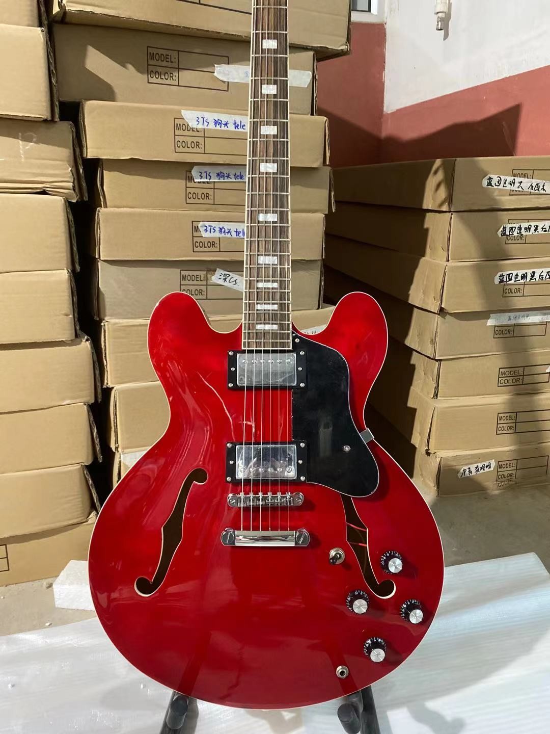 Custom ES 335 Style Semi Hollow Electric Guitar Jazz Model in Transparent Red Color