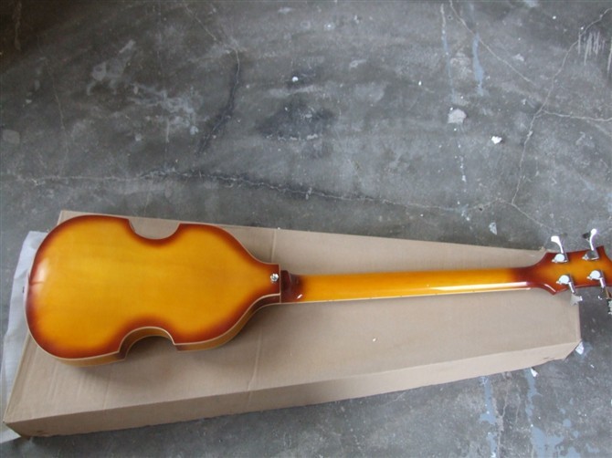 4-string BB2 BASS Violin BassHi-BB Series fully hollow body2 Staple pickups, vintage style4-string BB2 Style.Free shippi
