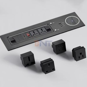 2 Universal 65W Fast Charging Tabletop Socket IP44 Level 10A Rated Current 2 AC