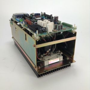 YASKAWA CACR-SR03SZ1SSY215 SERVO CONTROL SERVOPACK CONTROLLER CACR-SR CNC AXIS CONTROLLER