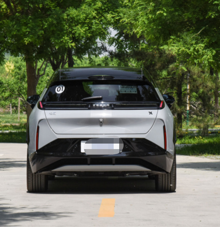 Top EV Cars ZEEKR X 2023 4WD YOU Version 5 Seats Pure electric Compact SUV CLTC pure electric range 512 (km)