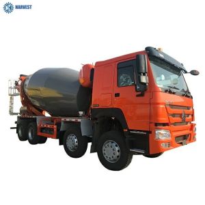 China SINOTRUK HOWO 8x4 371HP 14m3 Right Hand Driving Concrete Mixer Lorry on sale