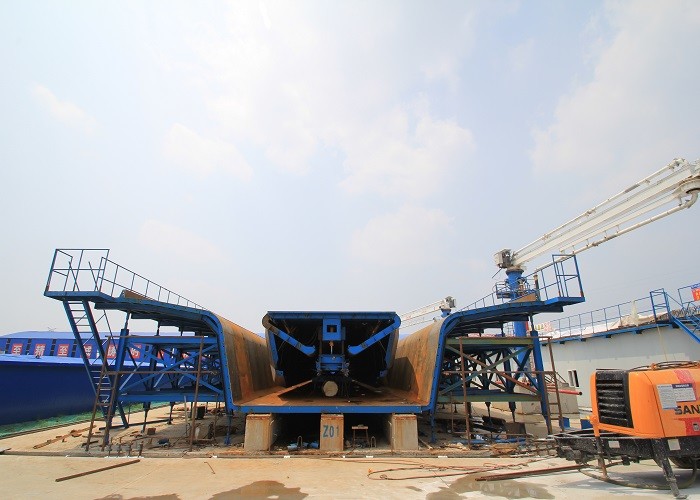 Expressway Automatic Precast Segmental Box Girder High Load Bearing Strength