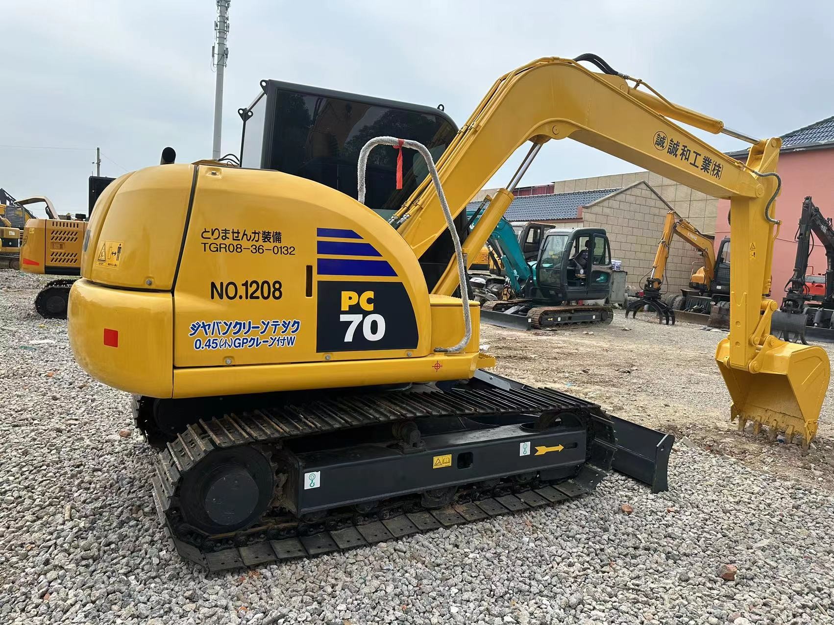 Used Komatsu Excavator PC70 Secondhand 7ton Small Type Mini Crawler Digger