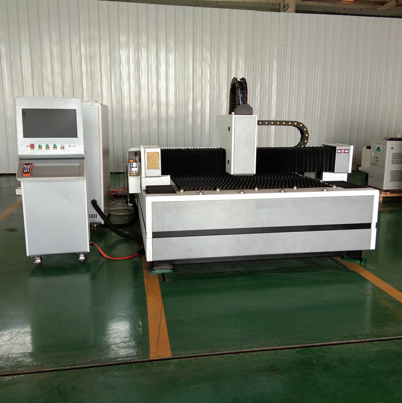 Metal pipe and sheet fiber laser cutting machine 3015 4015 6015