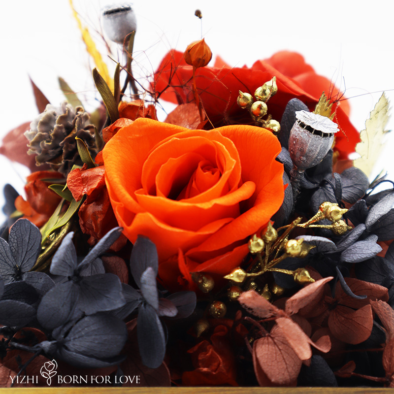 12.5*12.5*12.5CM Preserved Rose Glass Dome For Anniversary Party